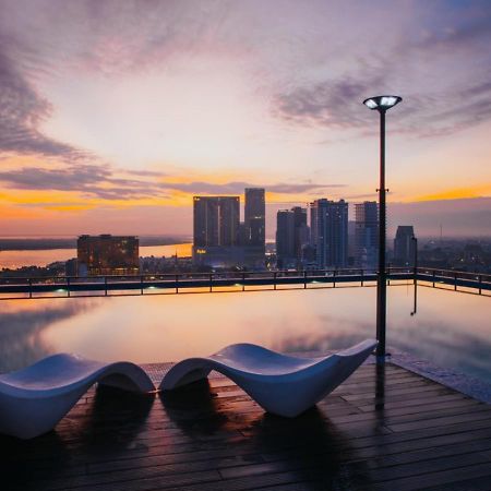 Hotel Serviced Apartments Top One Infinity Pool With View Of 360 Degree Пномпень Экстерьер фото